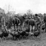 Thanksgiving dinner in Italy, 1944 (Photo: The National WWII Museum)